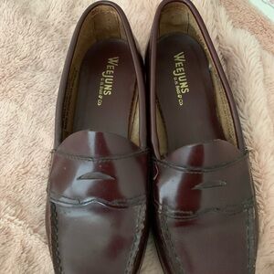 Weejuns Burgundy Leather Loafers G W Bass women’s